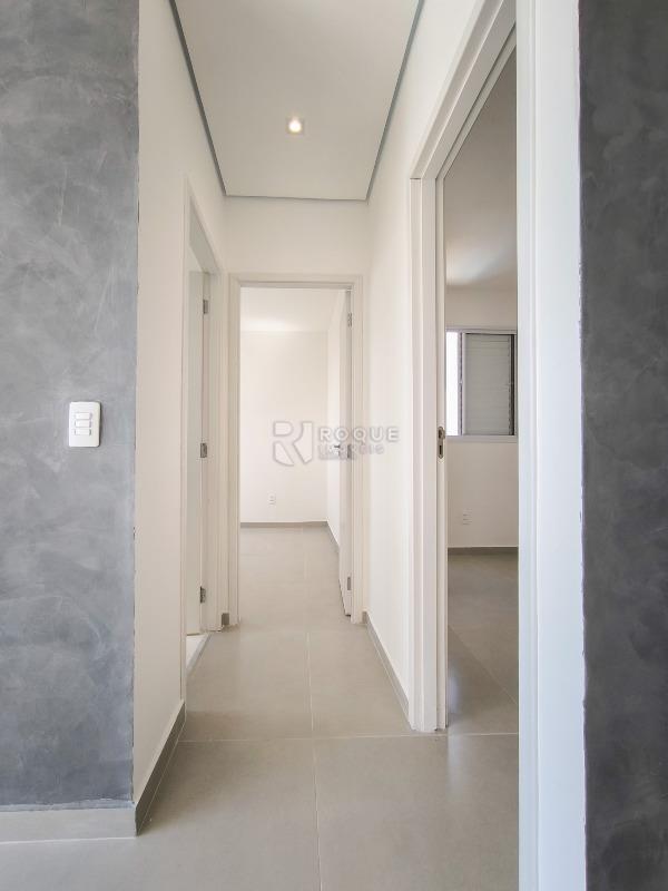 Apartamento à venda no bairro Jardim São Paulo: CORREDOR INTERNO