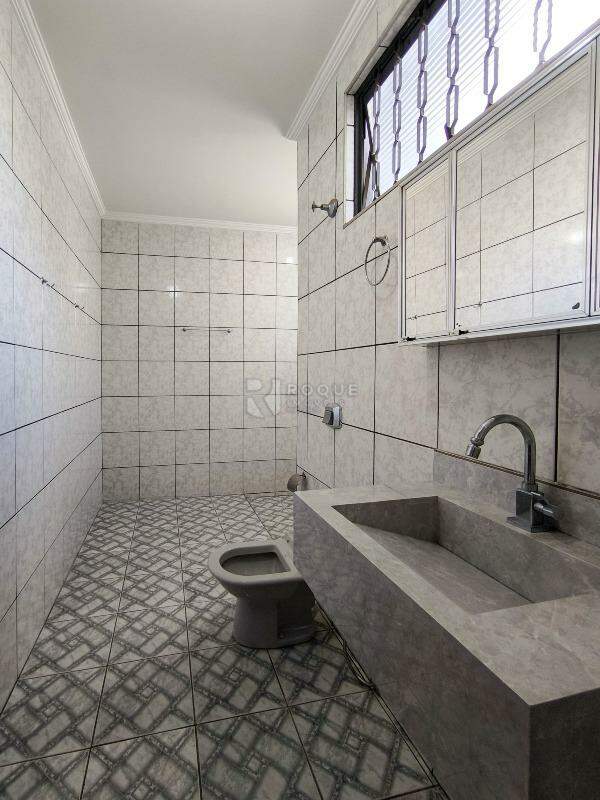 Casa Residencial à venda no bairro Parque Nossa Senhora das Dores: WC SUÍTE