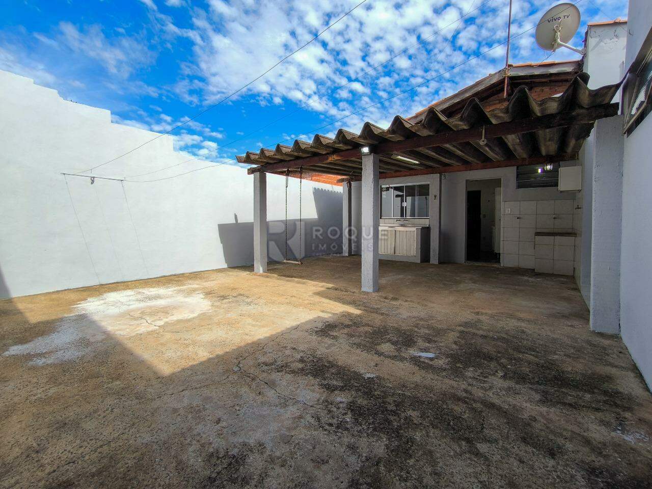 Casa Residencial à venda no bairro Parque Nossa Senhora das Dores: QUINTAL