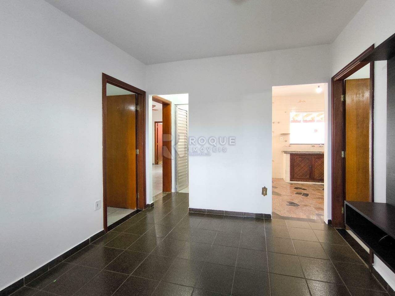 Casa Residencial à venda no bairro Parque Nossa Senhora das Dores: SALA DE ESTAR