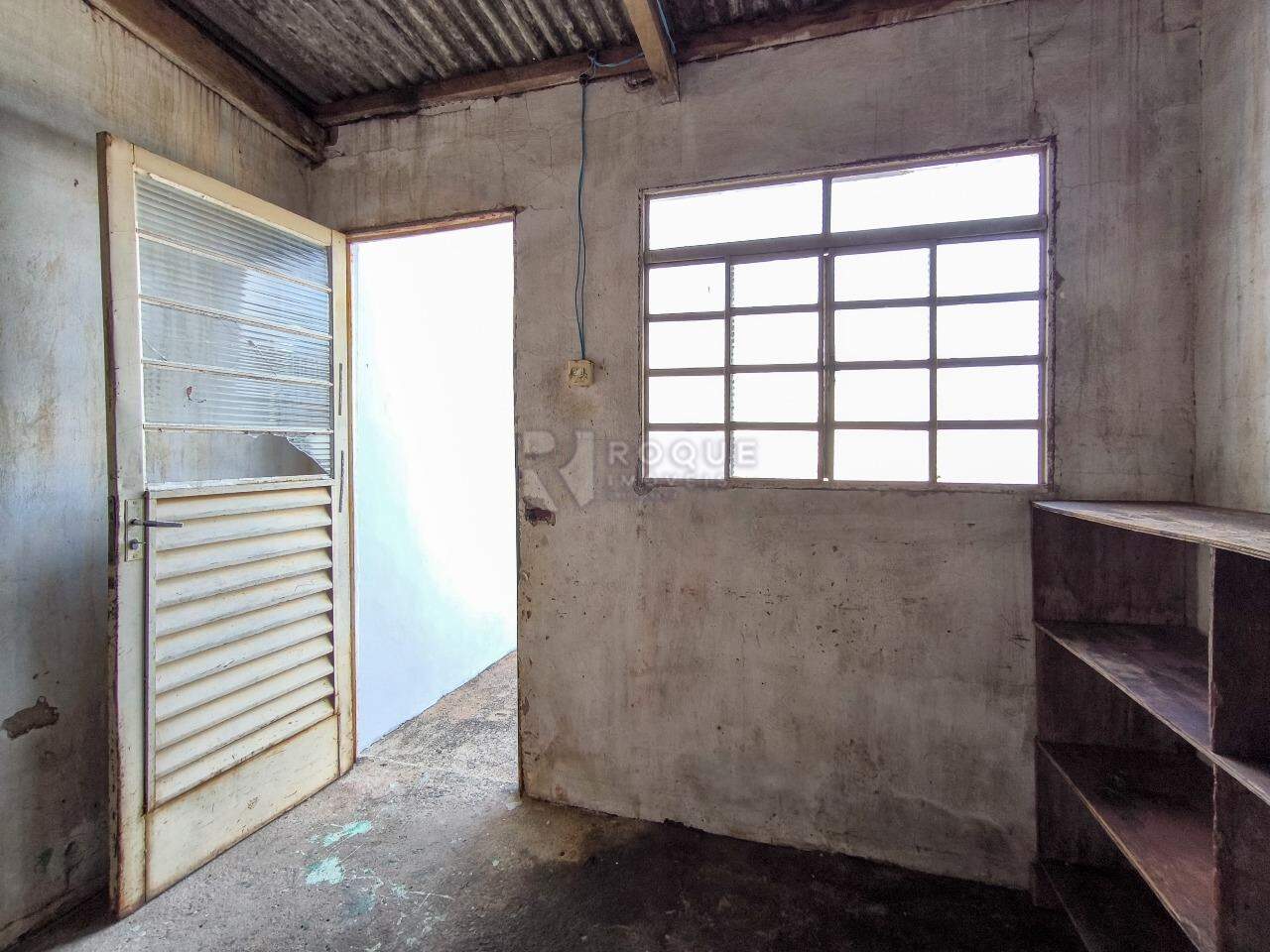 Casa Residencial à venda no bairro Parque Nossa Senhora das Dores: DEPÓSITO