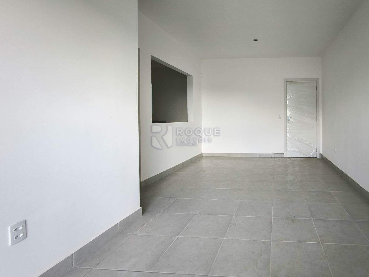 Apartamento à venda no bairro Jardim Santa Adélia: SALA