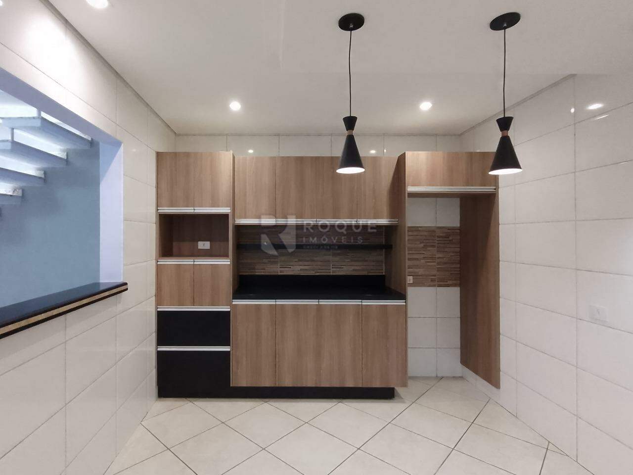 Casa Residencial para aluguel no bairro Jardim Lagoa Nova: Cozinha