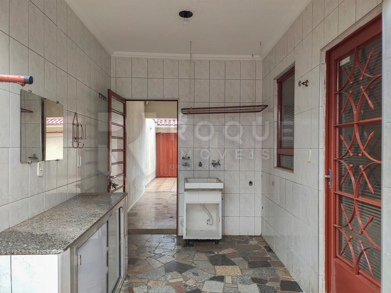 Casa Residencial à venda no bairro Parque das Nações: Área de serviço 