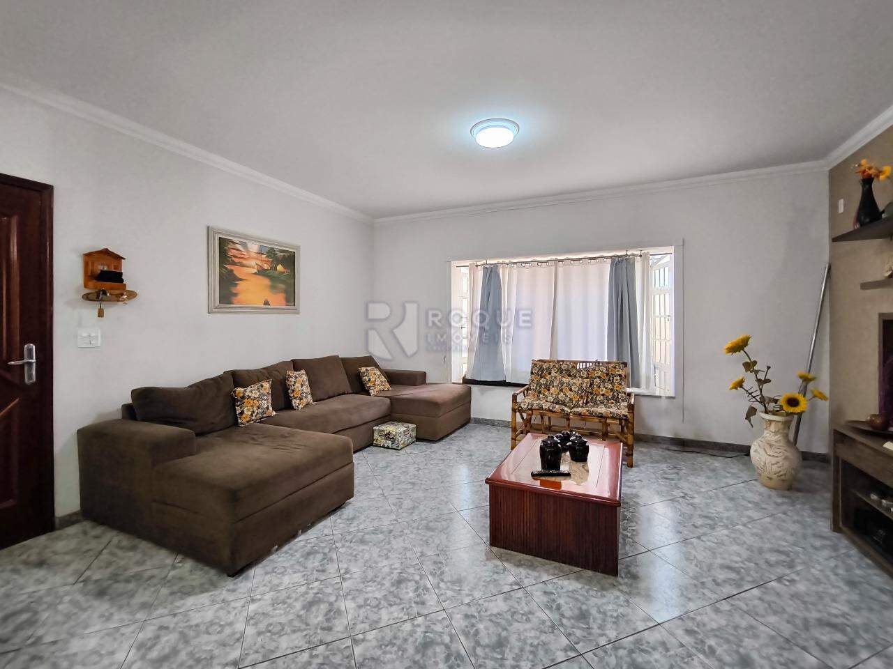 Casa Residencial à venda no bairro Jardim Residencial Dona Santina Paroli Peccinini: SALA DE ESTAR
