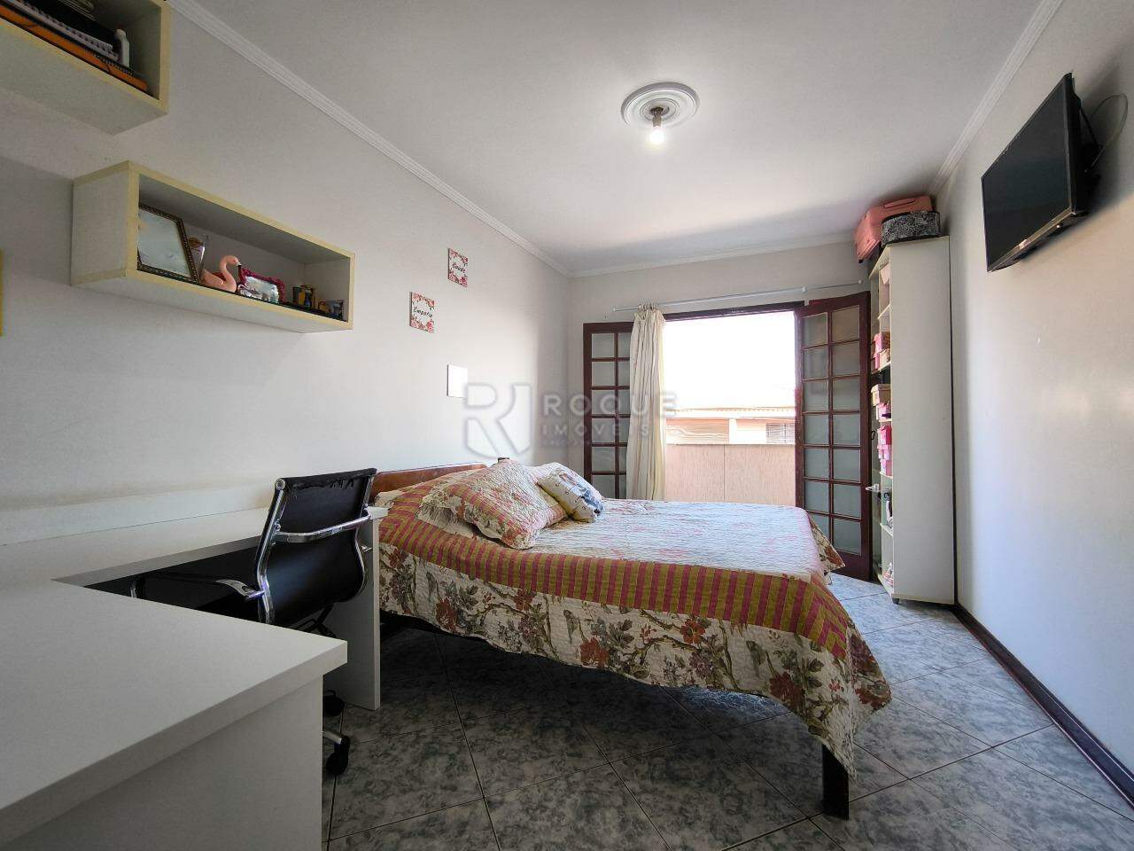 Casa Residencial à venda no bairro Jardim Residencial Dona Santina Paroli Peccinini: DORMITÓRIO 1