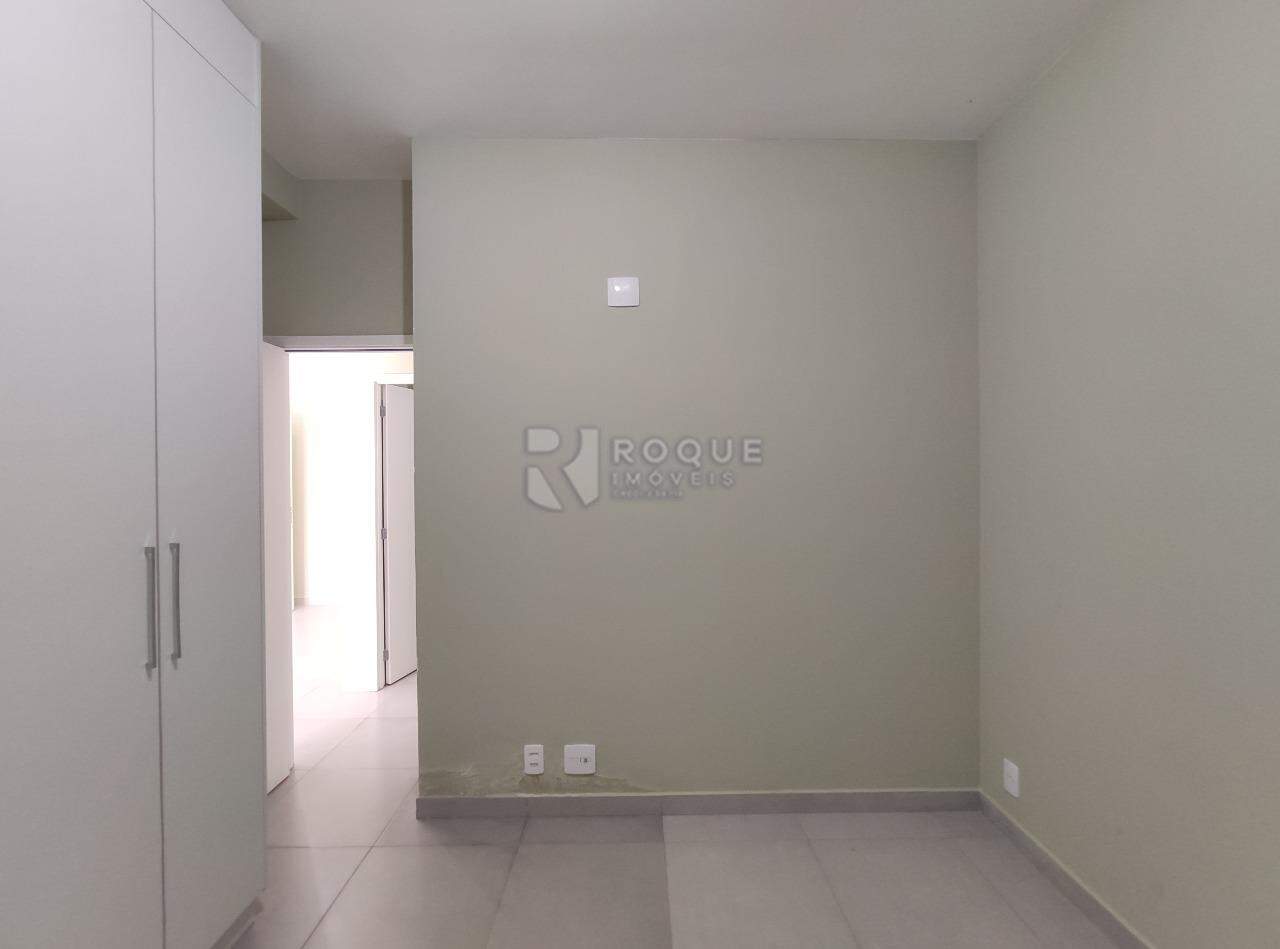 Apartamento para aluguel no bairro Jardim Santa Adélia: Dormitório 1