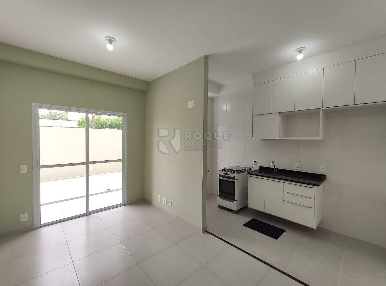 Apartamento para aluguel no bairro Jardim Santa Adélia: Sala / cozinha