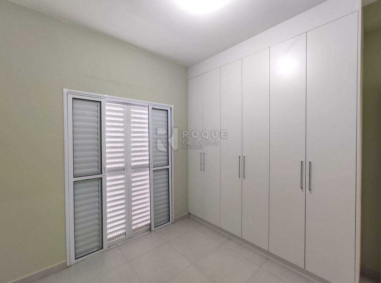 Apartamento para aluguel no bairro Jardim Santa Adélia: Dormitório 1