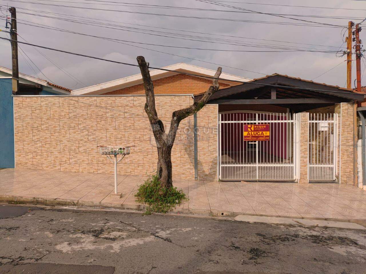 Casa Residencial para aluguel no bairro Jardim Alvorada: Fachada