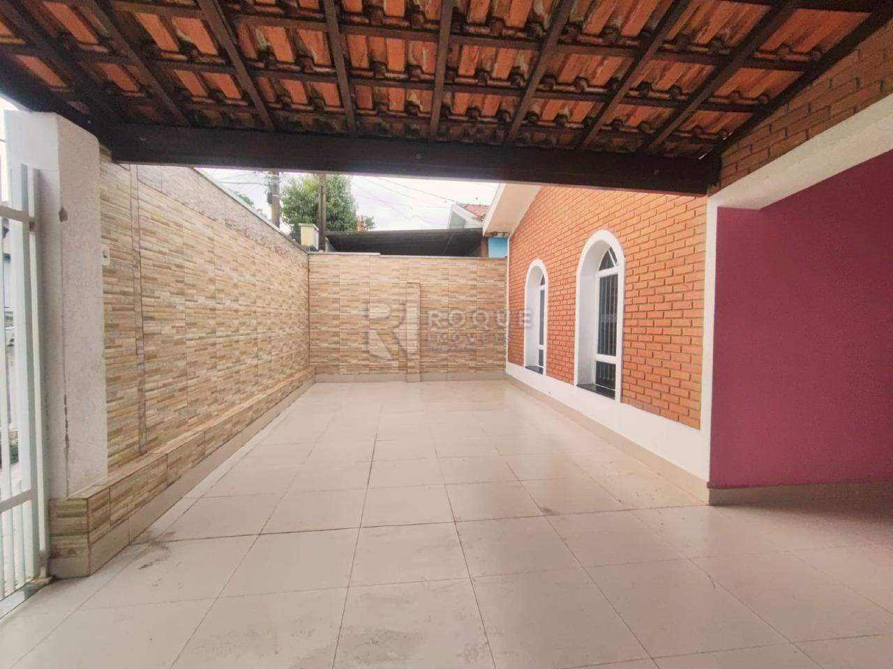 Casa Residencial para aluguel no bairro Jardim Alvorada: Garagem
