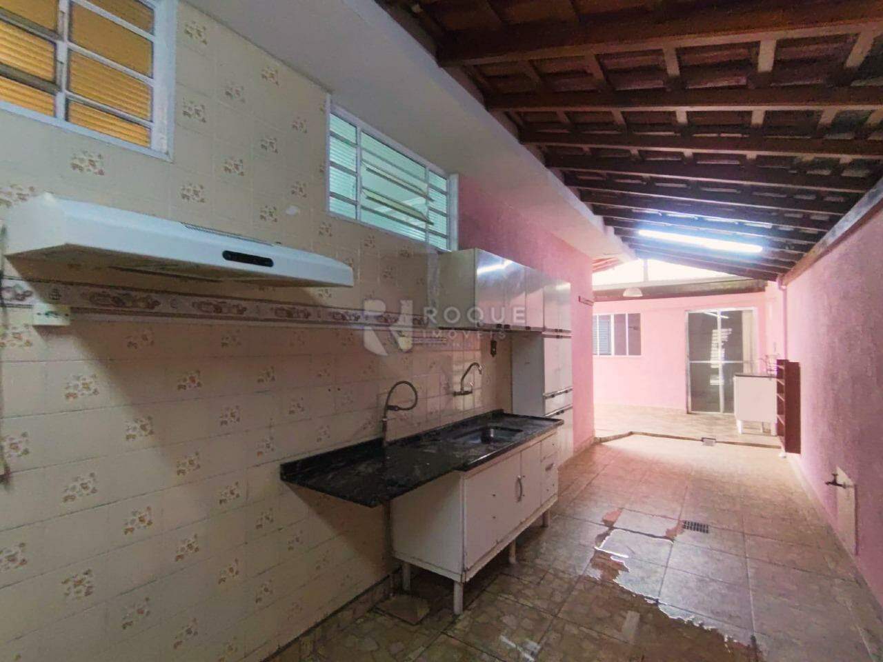 Casa Residencial para aluguel no bairro Jardim Alvorada: Cozinha externa