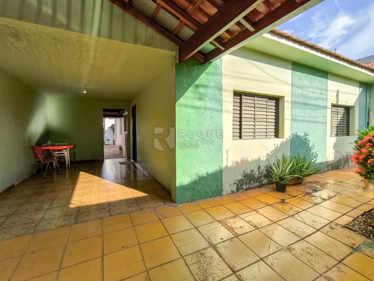 Casa Residencial à venda no bairro Jardim Nova Itália: FRENTE