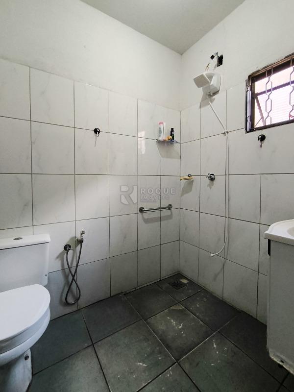 Casa Residencial à venda no bairro Jardim Nova Itália: BANHEIRO SOCIAL