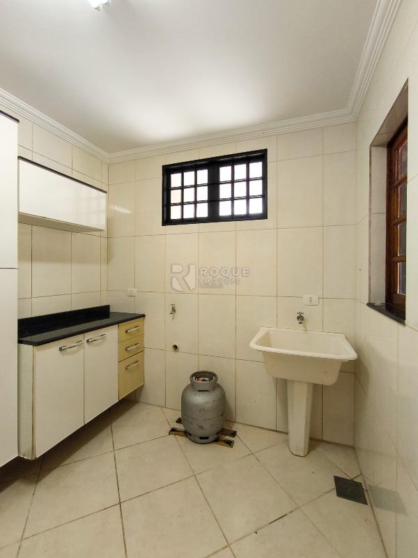 Chácara à venda no bairro Pires de Cima: LAVANDERIA