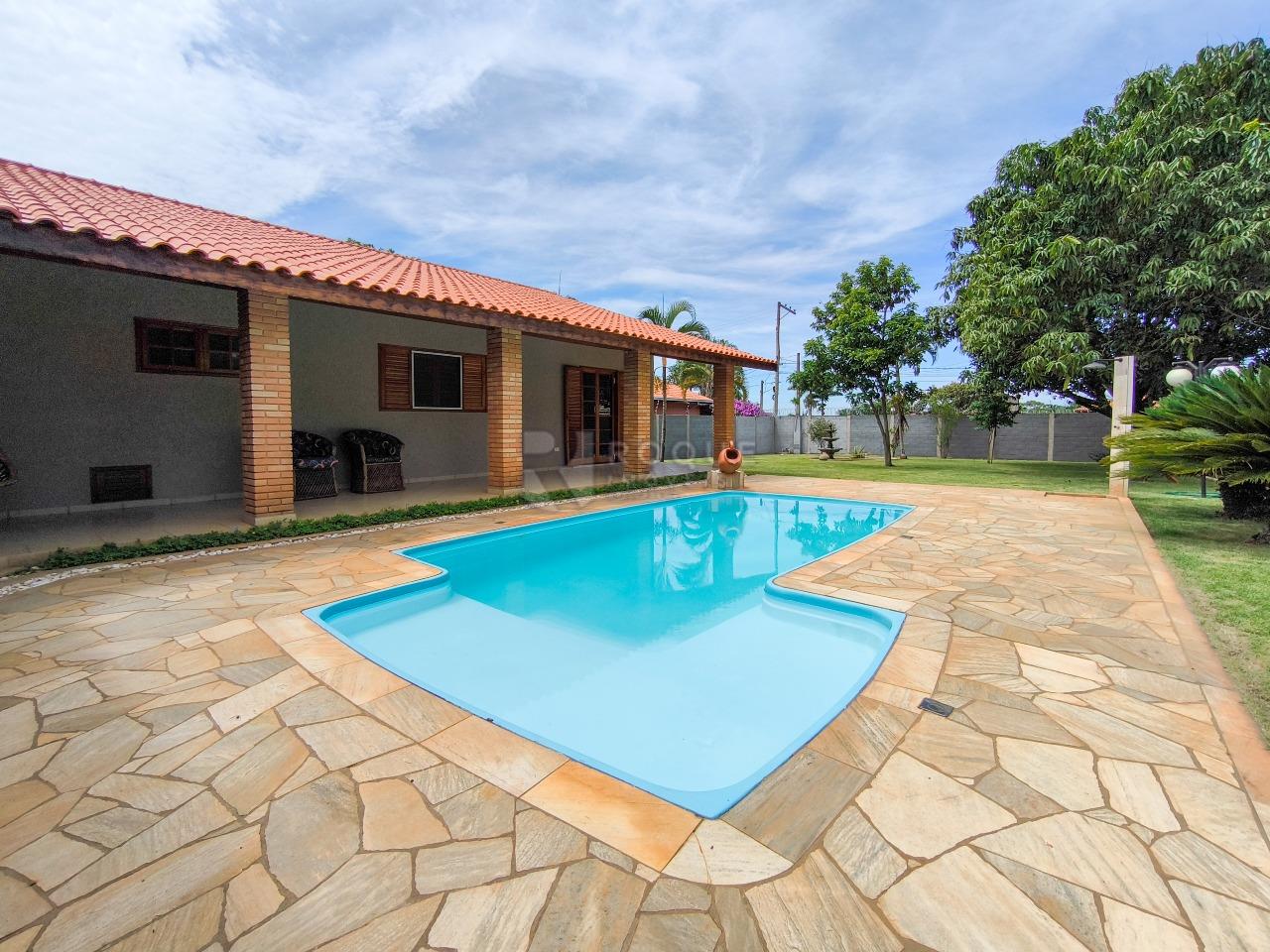 Chácara à venda no bairro Pires de Cima: PISCINA