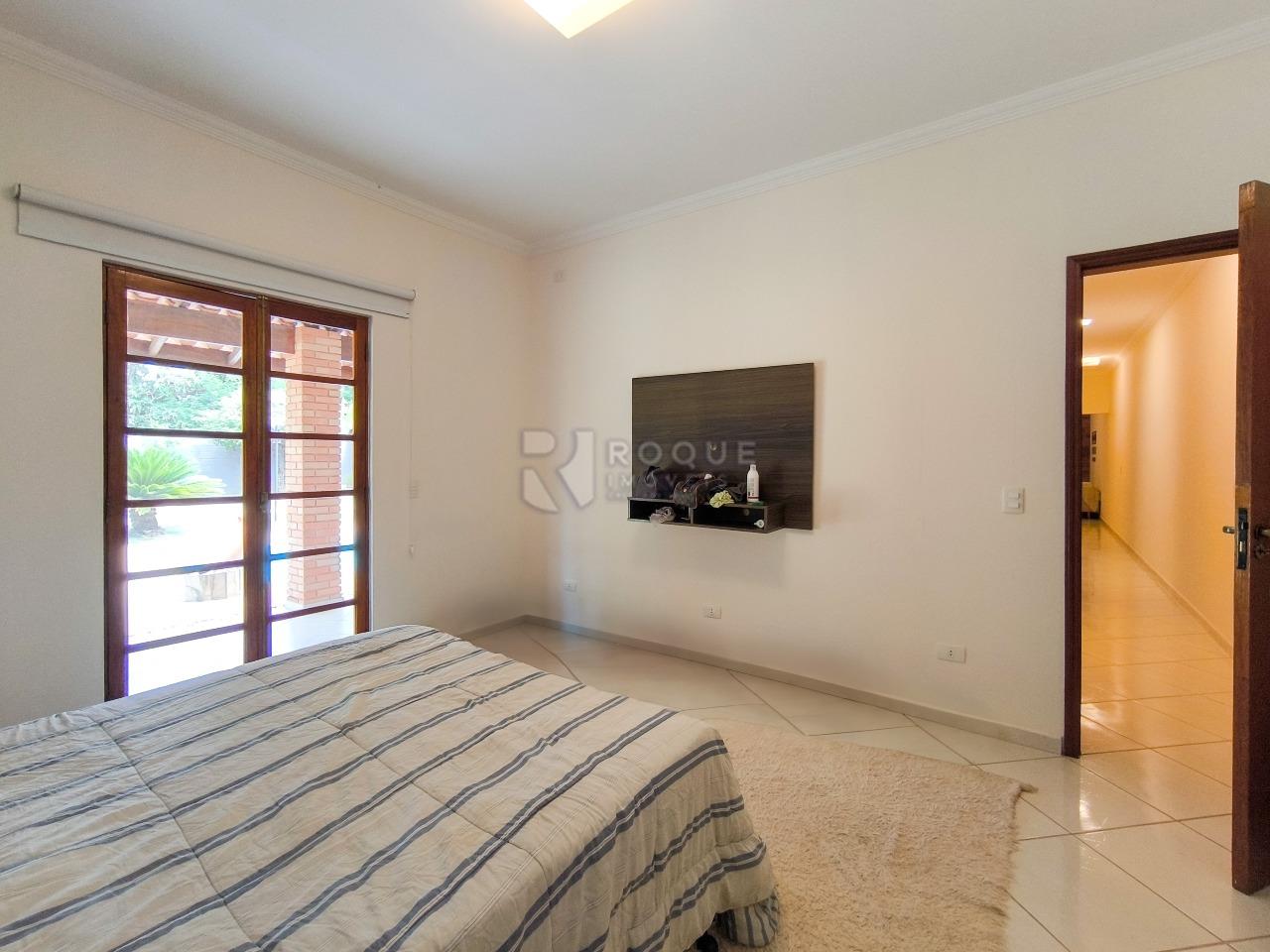 Chácara à venda no bairro Pires de Cima: SUÍTE