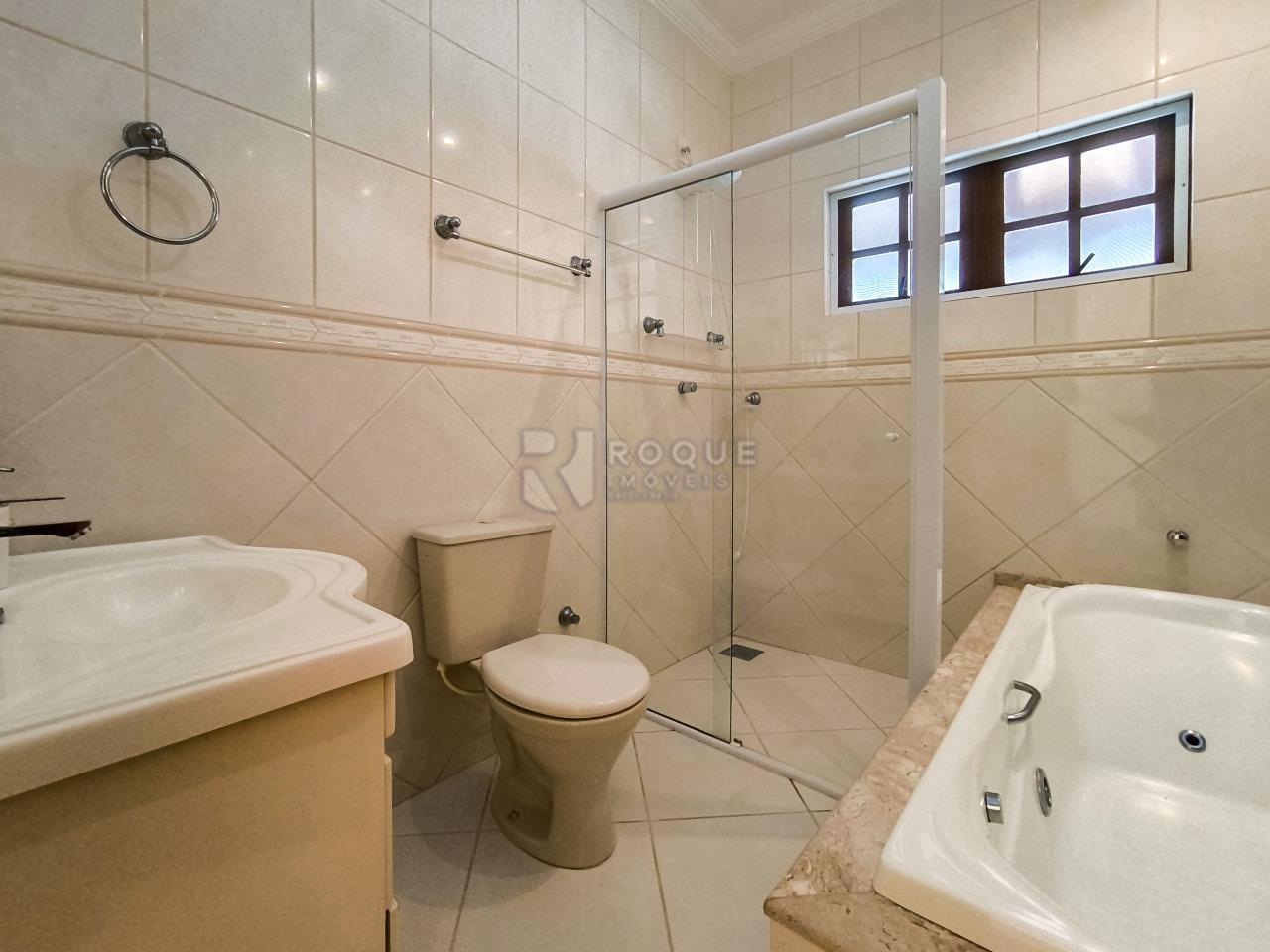 Chácara à venda no bairro Pires de Cima: BANHEIRO SOCIAL