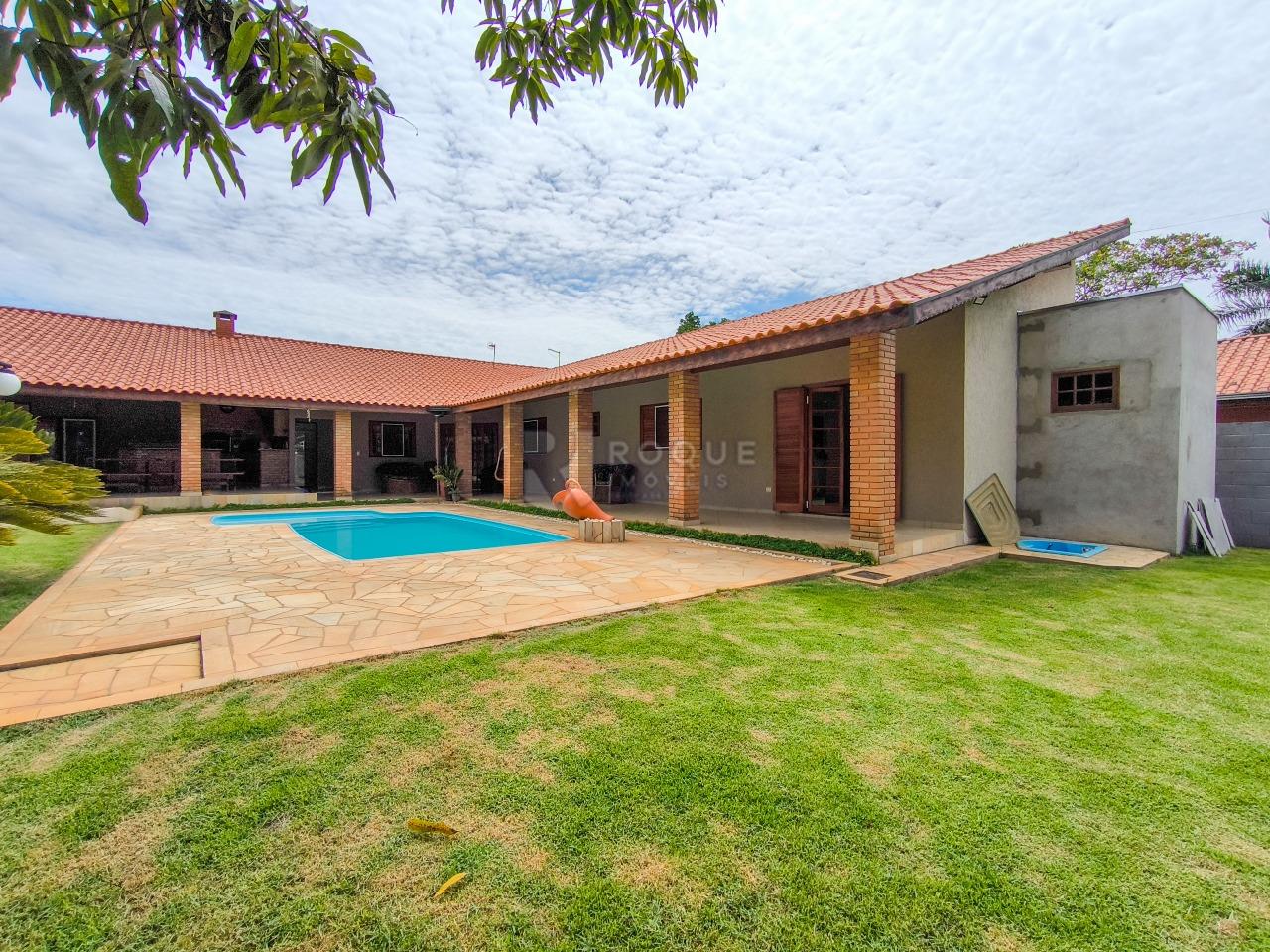 Chácara à venda no bairro Pires de Cima: ÁREA EXTERNA