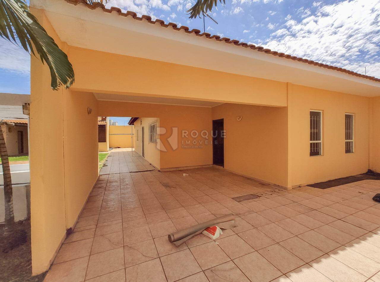 Casa Residencial para aluguel no bairro Jardim Paulista: Frente / garagem 
