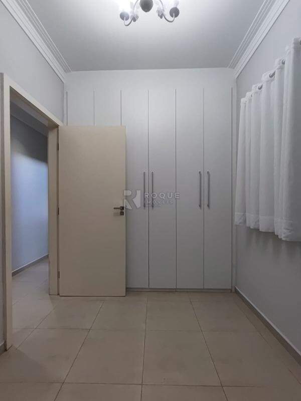 Casa Residencial para aluguel no bairro Jardim Boa Vista: Dormitório 01