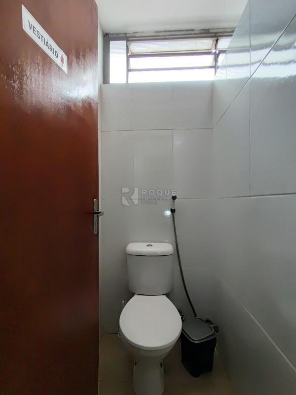 Salas/Conjuntos para aluguel no bairro Centro: WC Comum 01