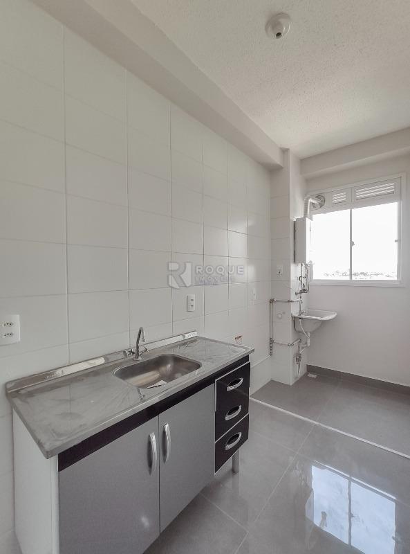 Apartamento para aluguel no bairro Chácaras Antonieta: Cozinha 