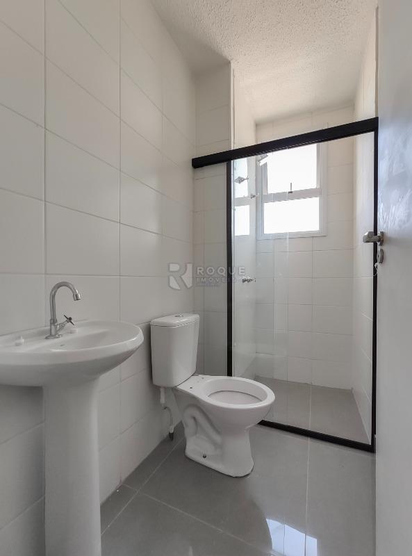 Apartamento para aluguel no bairro Chácaras Antonieta: 