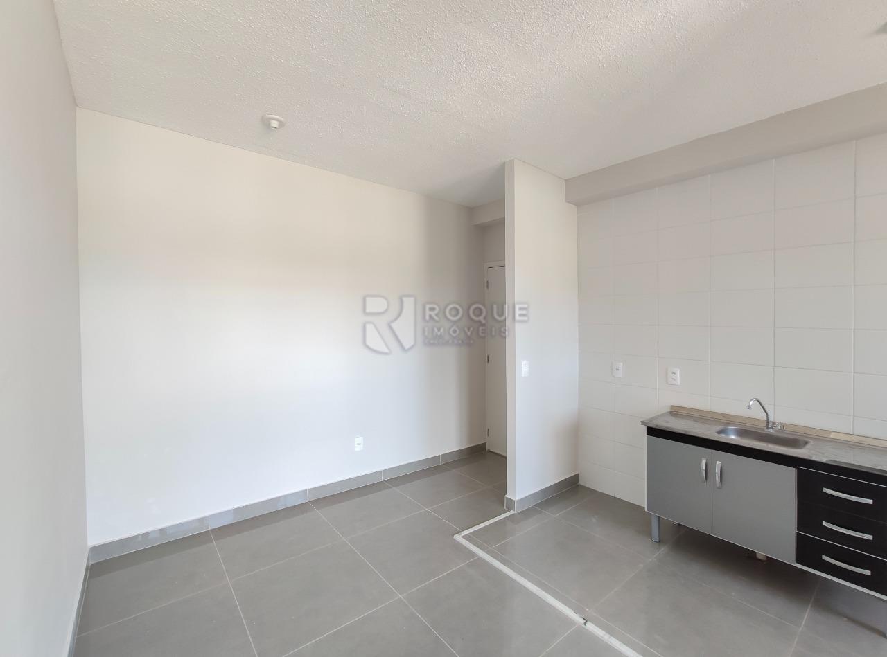 Apartamento para aluguel no bairro Chácaras Antonieta: Sala / cozinha 