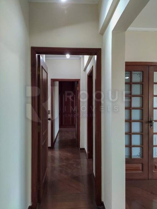 Apartamento à venda no bairro Centro: Hall