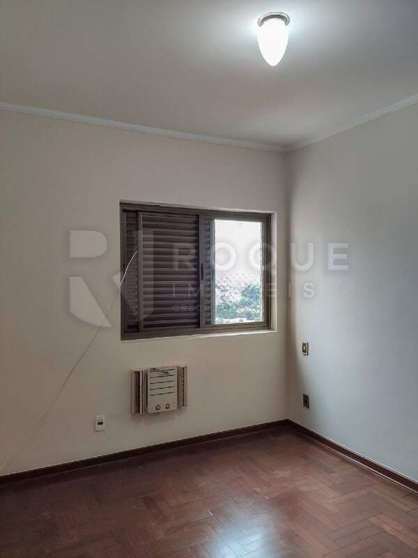 Apartamento à venda no bairro Centro: Dormitório 3