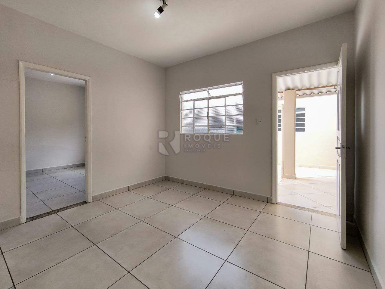 Casa Residencial à venda no bairro Jardim Piratininga: SALA DE ESTAR EDÍCULA
