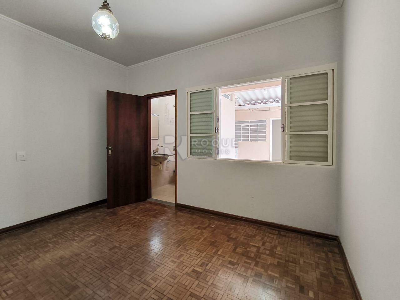 Casa Residencial à venda no bairro Jardim Piratininga: SUÍTE