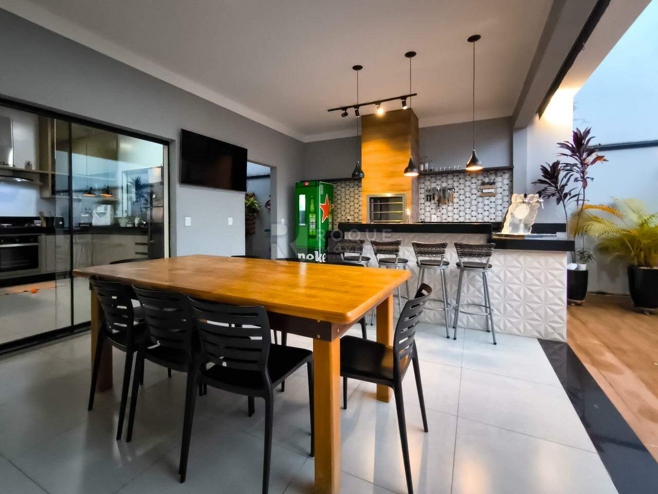 Casa em condomínio à venda no bairro Terras de São Bento II: ÁREA GOURMET