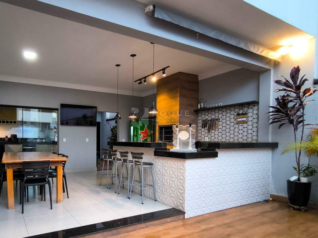 Casa em condomínio à venda no bairro Terras de São Bento II: ÁREA GOURMET