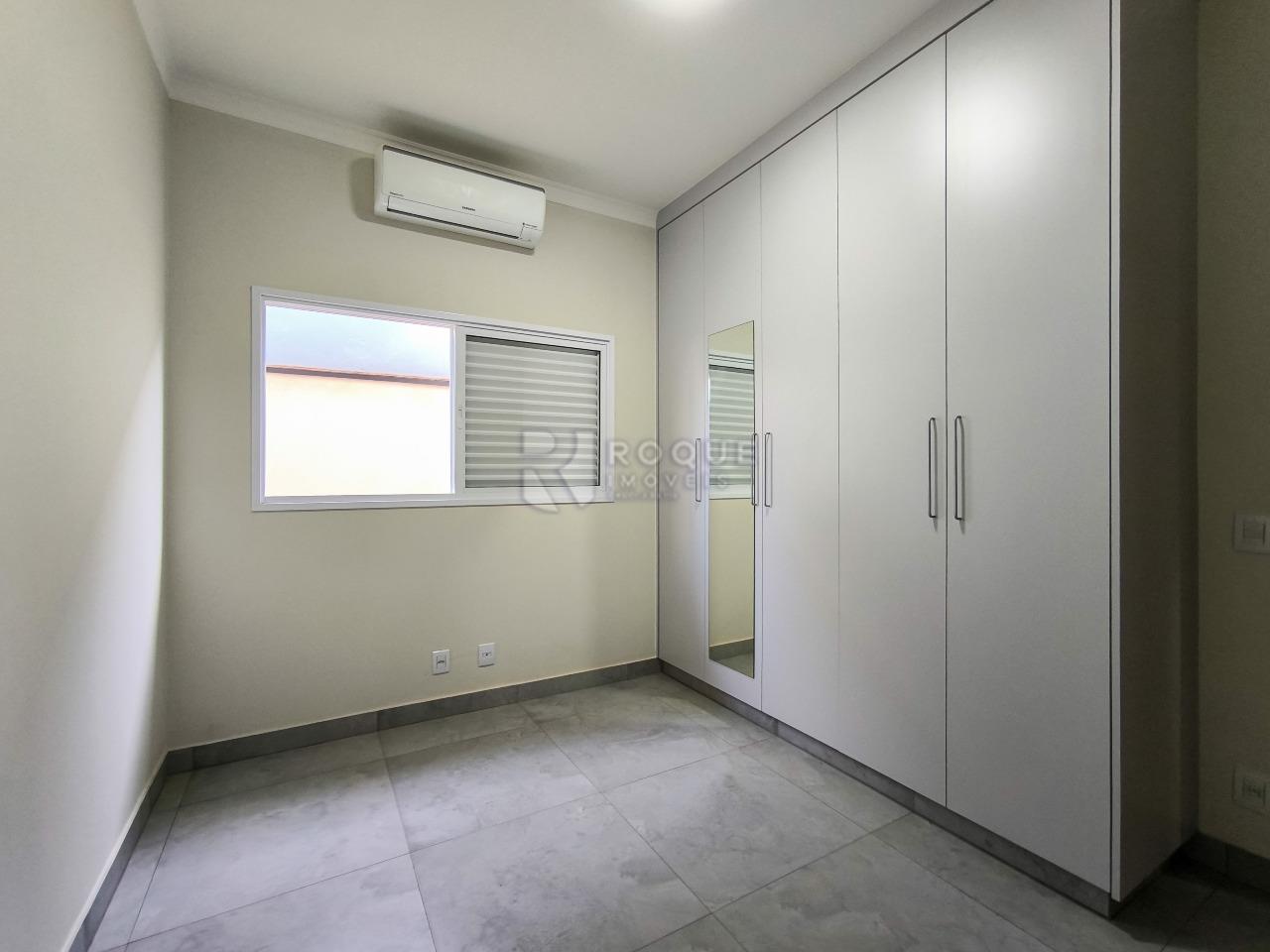 Casa em condomínio à venda no bairro Residenciais Fazenda Itapema: DORMITÓRIO 1