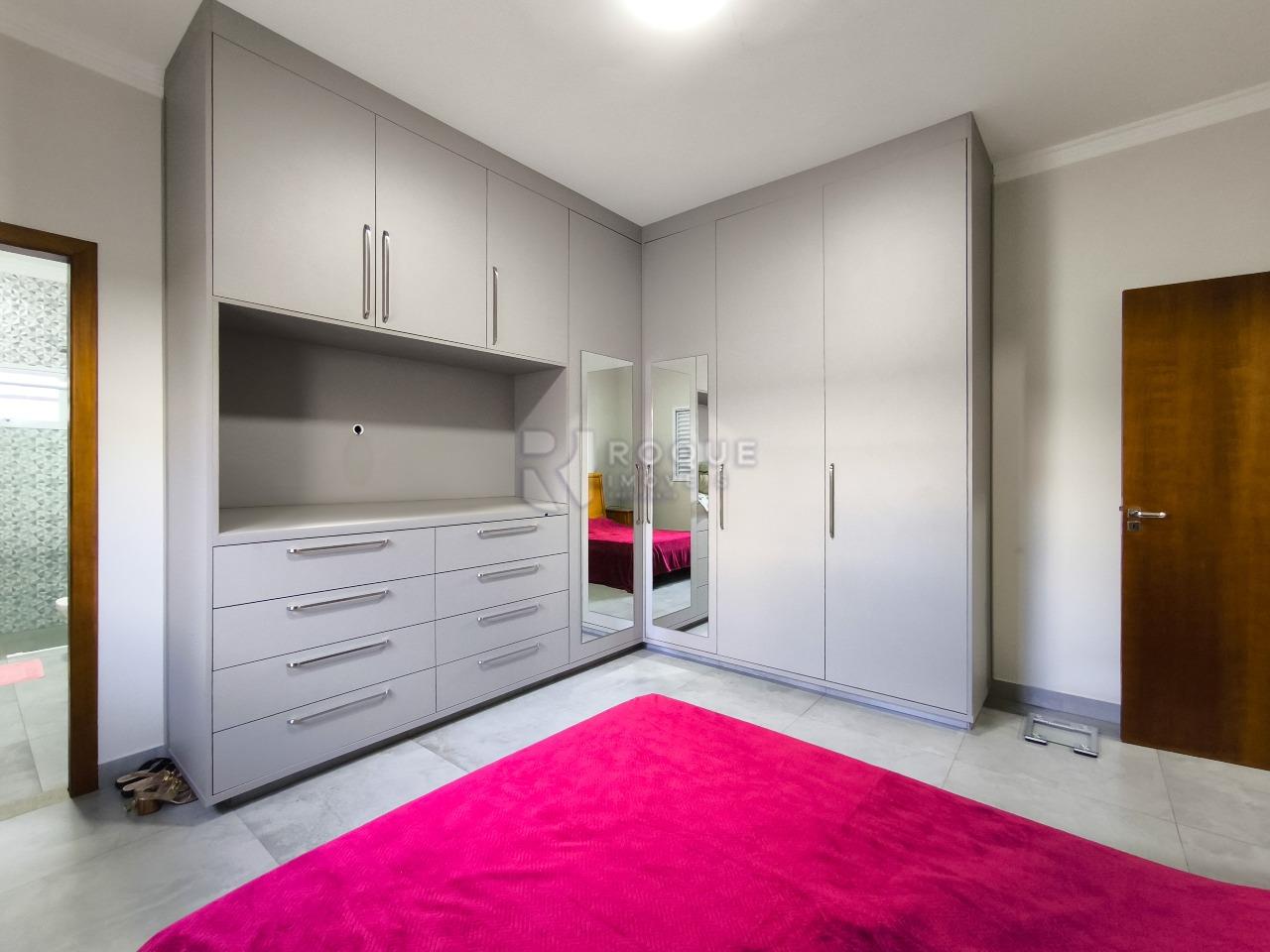 Casa em condomínio à venda no bairro Residenciais Fazenda Itapema: SUÍTE