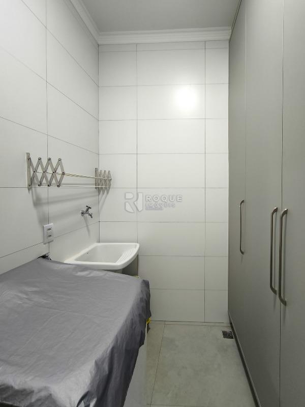 Casa em condomínio à venda no bairro Residenciais Fazenda Itapema: LAVANDERIA