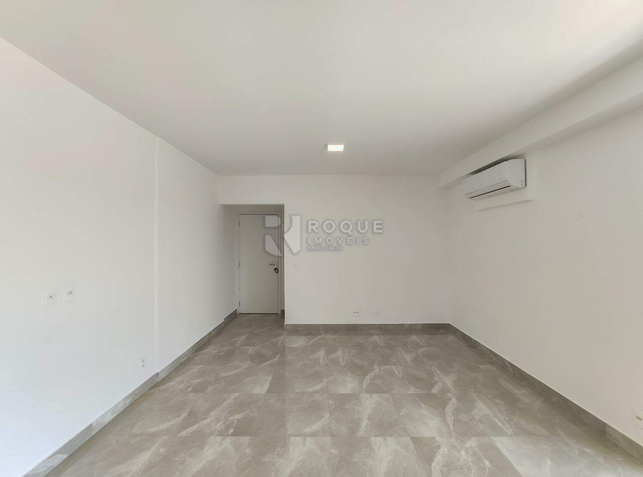 Apartamento à venda no bairro Vila Primavera: Sala