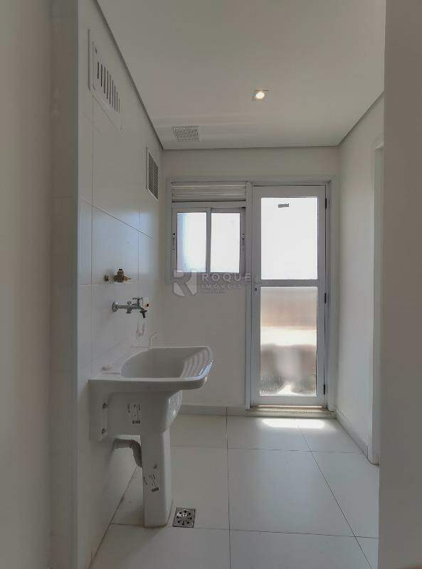 Apartamento à venda no bairro Vila Primavera: Área de serviço 