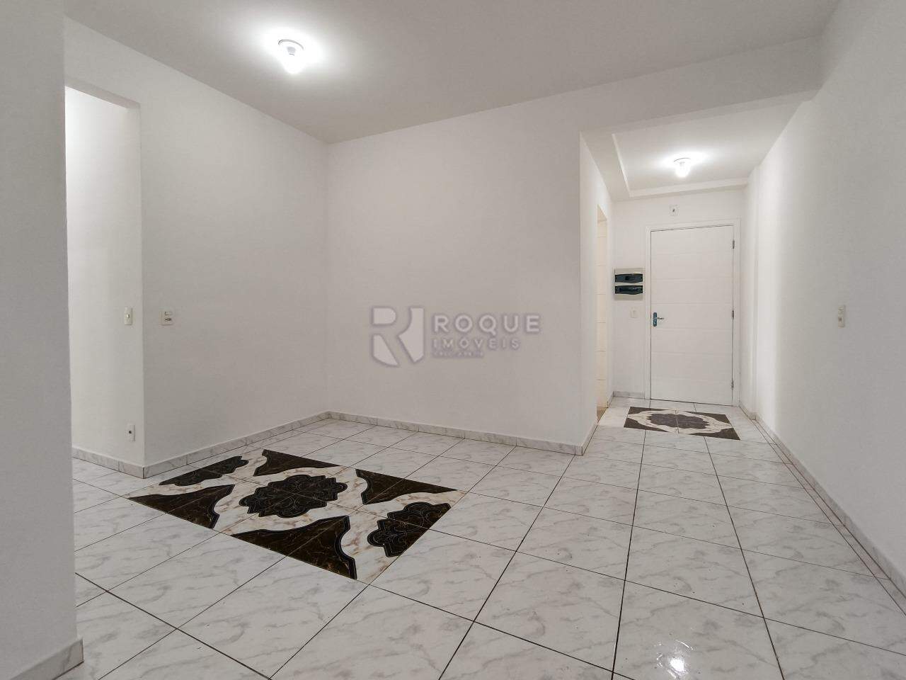 Apartamento à venda no bairro Chácaras Antonieta: SALA DE JANTAR