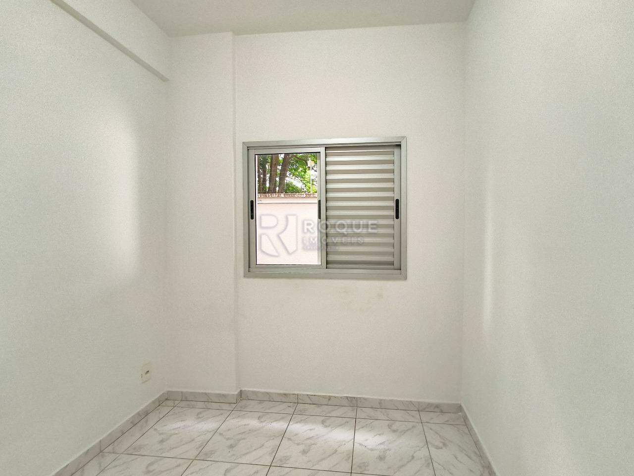 Apartamento à venda no bairro Chácaras Antonieta: DORMITÓRIO 1