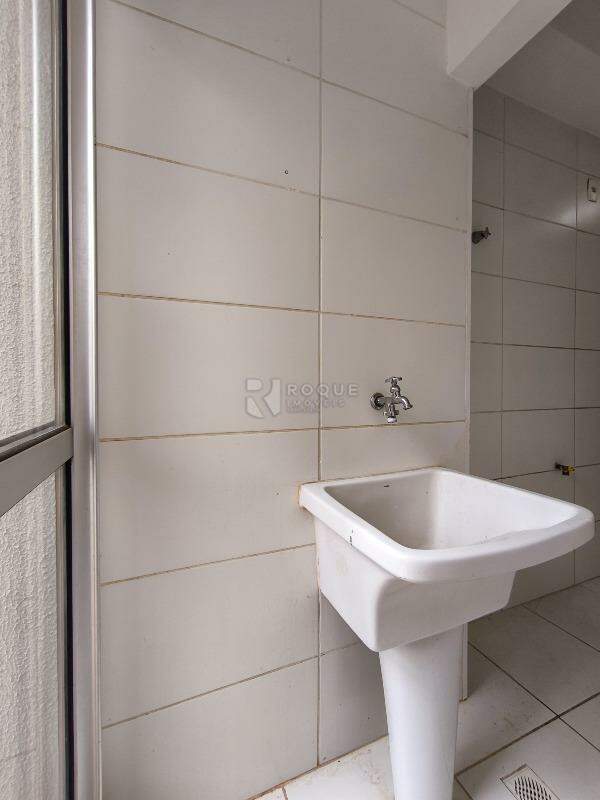 Apartamento à venda no bairro Chácaras Antonieta: LAVANDERIA