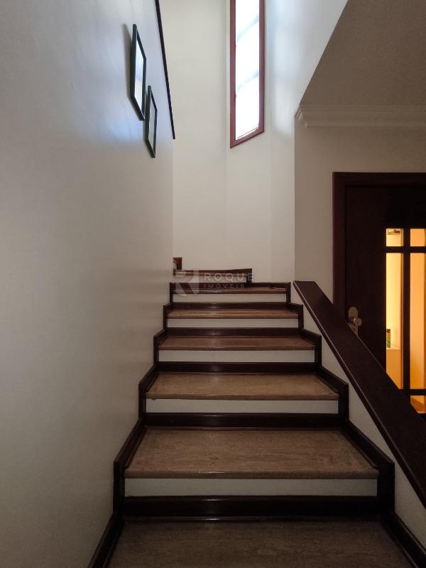 Casa em condomínio à venda no bairro Parque São Bento: ACESSO PISO SUPERIOR