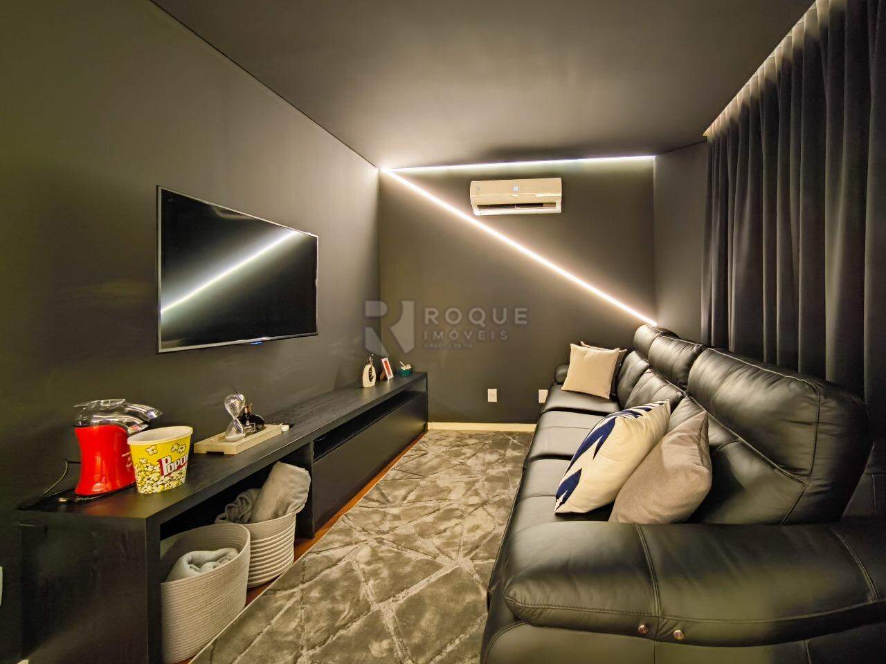 Apartamento à venda no bairro Centro: SALA DE TV