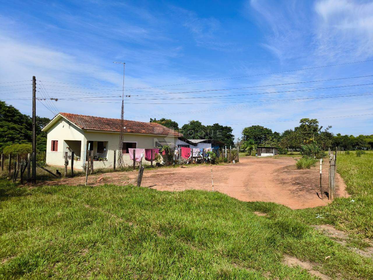 Sítio à venda no bairro Bairro dos Lopes: CASA 2
