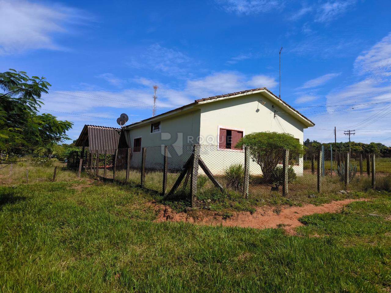 Sítio à venda no bairro Bairro dos Lopes: CASA 2
