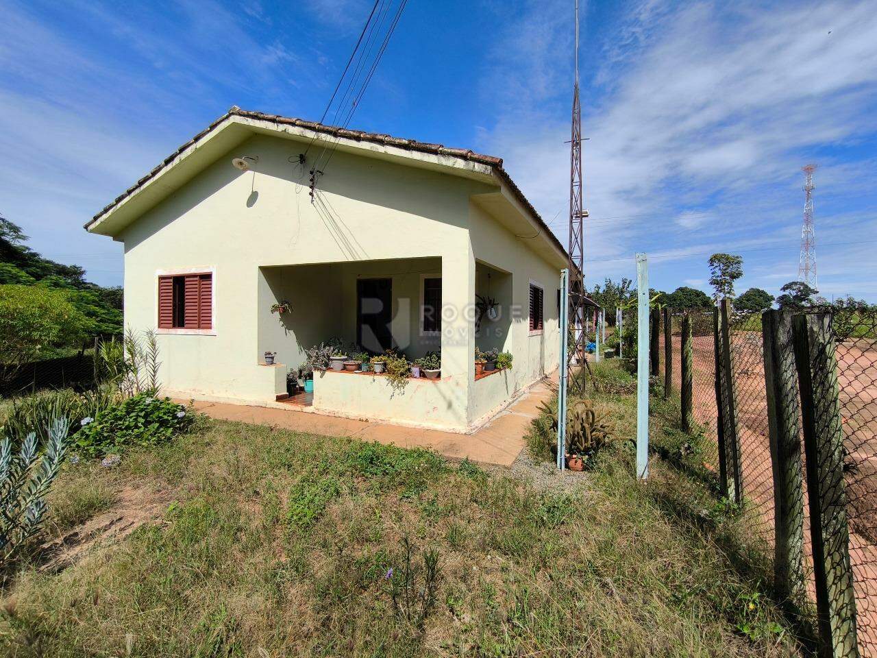 Sítio à venda no bairro Bairro dos Lopes: CASA 2