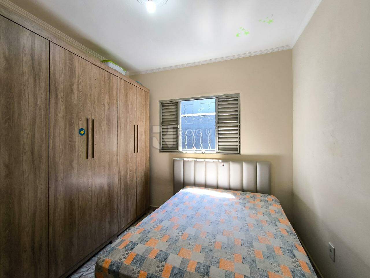 Casa Residencial à venda no bairro Jardim da Graminha: DORMITÓRIO