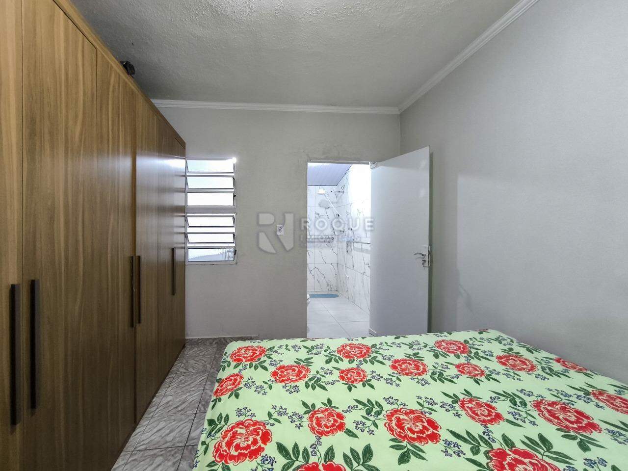 Casa Residencial à venda no bairro Jardim da Graminha: SUÍTE